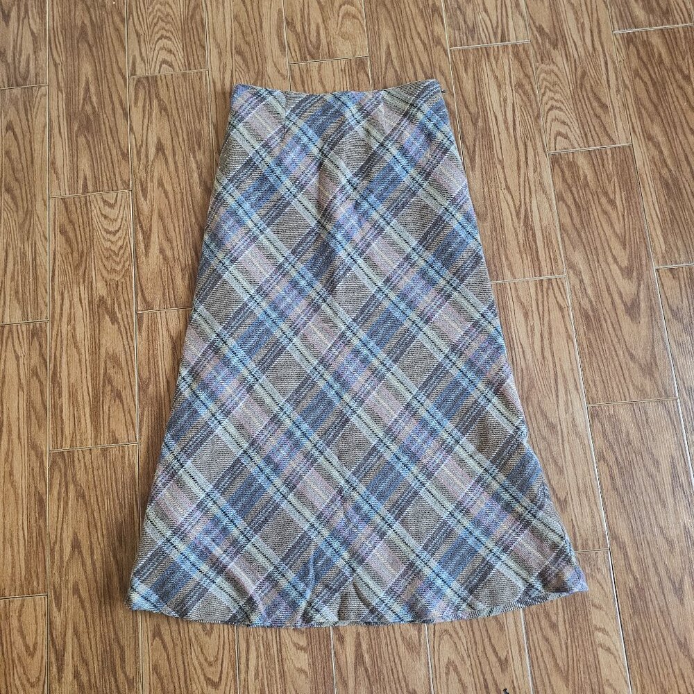 Chadwicks Wool Plaid Midi Skirt | Size 10 | Tan & Blue Classic Workwear